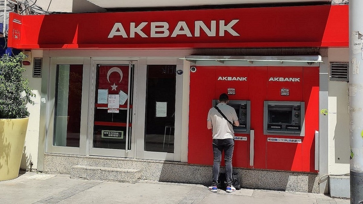 Akbank BANKAMATİK Kartı Olanlar Dikkat! 80.000 TL NAKİT Kredi Başvurusu 