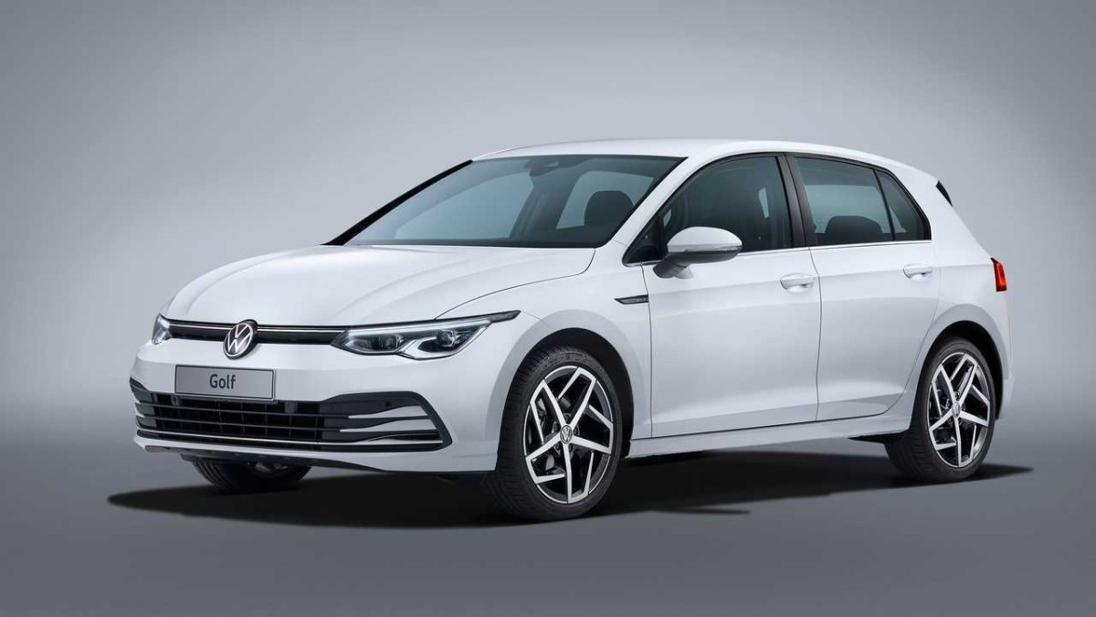 Volkswagen yaptı yapacağını! Golf Impression, Life, Style ve R-Line modelleri  %1,99 faizle satılıyor