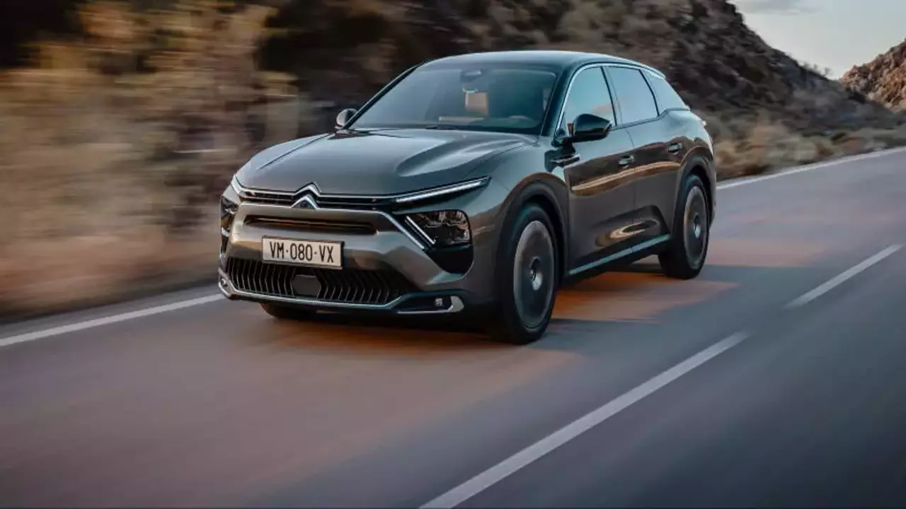A ustos 2023 Citroen Fiyat Listesi oke Etti C3 C4 C5 Elysee Ami a-ustos-2023-citroen-fiyat-listesi-oke-etti-c3-c4-c5-elysee-ami