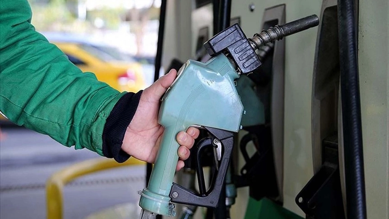 Benzin, dizel ve LPG fiyatlarına tarihi zam! Vatandaşlara kontak kapattırır! İşte BP, Opet, PO, Shell 11 Ağustos 2023 fiyat listesi