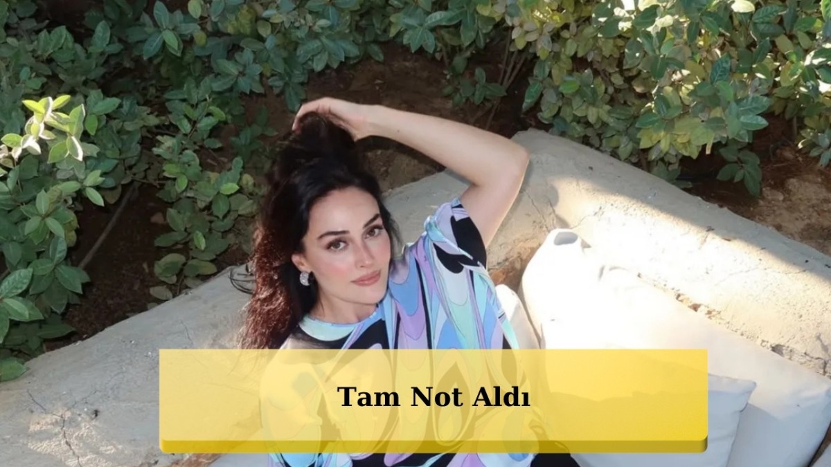 Esra Bilgiç Sosyal Medyada Paylaştığı Son Pozlarla Gündemde