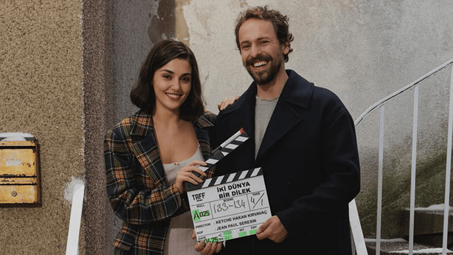Hande Erçel ve Metin Akdülger’den “İki Dünya Bir Dilek” Müjdesi!