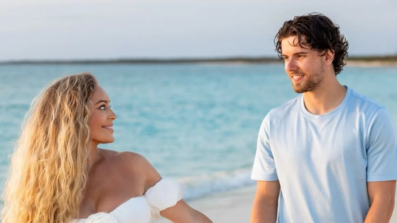 Ferdi Kadıoğlu ve Sera Vrij Gizlice Evlenmiş! Bebekleri Sofia Doğmadan Önce Sade Tören