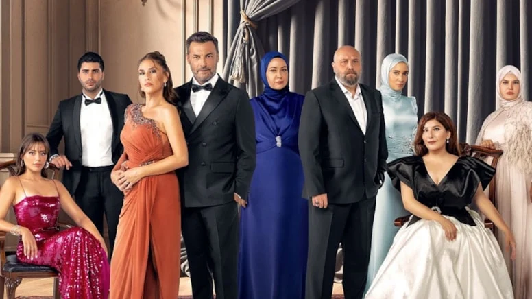 'Pembe' Gitti, 'Doktorlar'dan Transfer Geldi! Kızılcık Şerbeti'ne Sürpriz İsim