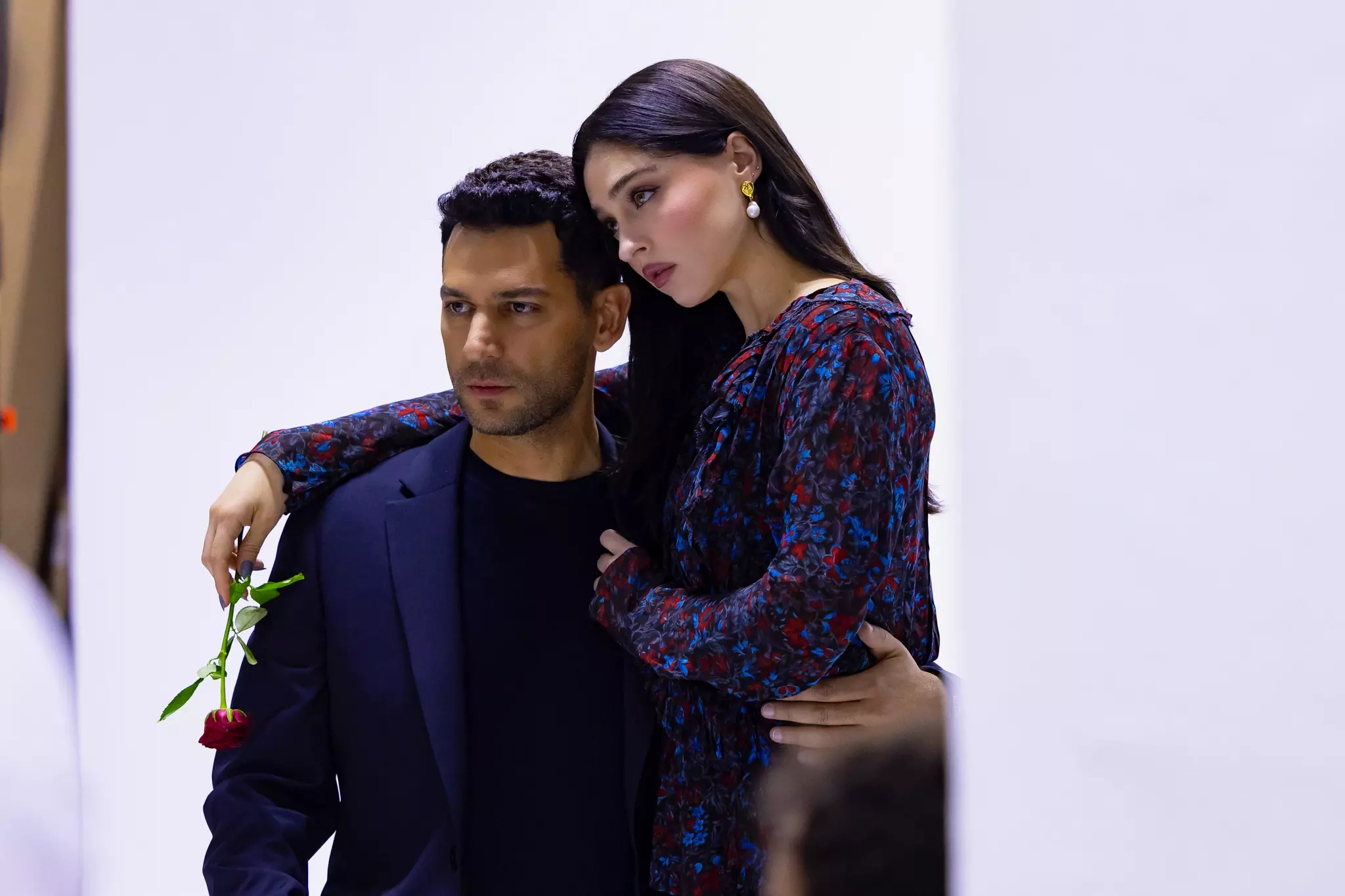 Murat Yıldırım ve  Cemre Baysel, 'Güller ve Günahlar'ı Anlattı: 