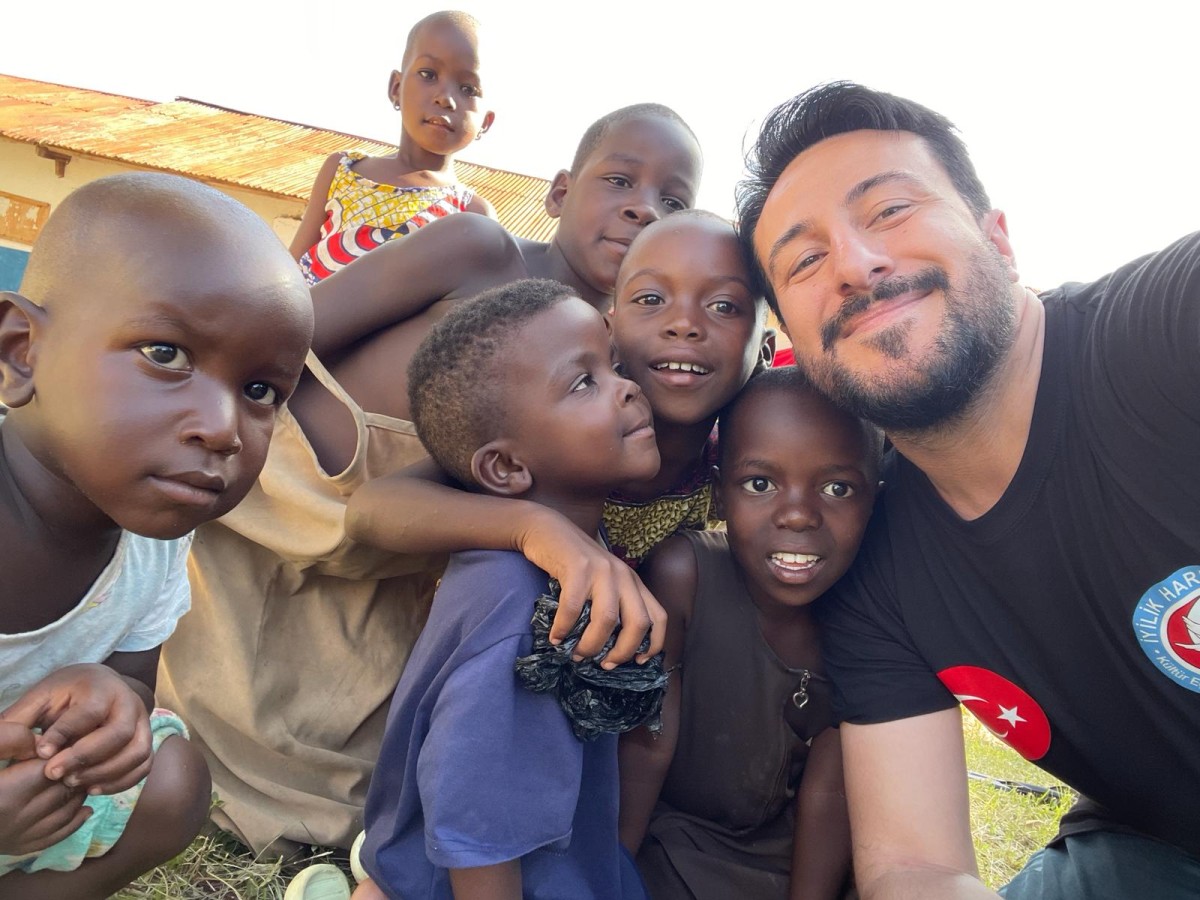 Kasım Alper Özdemir'in Uganda Sevgisi