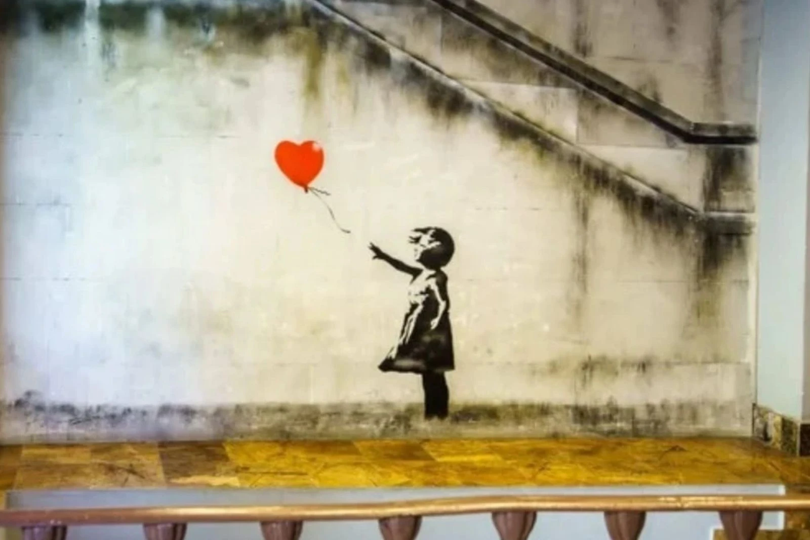 Banksy’nin İkonik Eseri 18 Milyon Dolarlık Satışa Hazırlanıyor