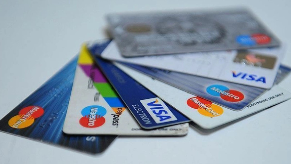 Kredi kartıyla taksitli alışveriş dönemi bitti! Kullanım kısıtlamaları yolda