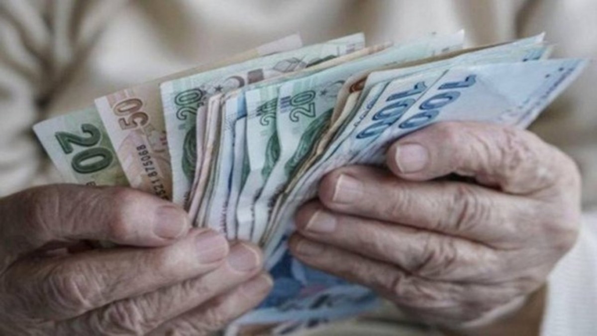 Emeklilere Müjde: TBMM Kararıyla Ziraat Bankası'ndan 7000 TL Ek Ödeme!