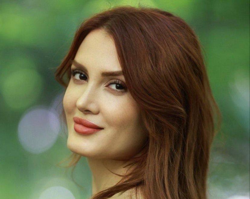 Hazel'den Duygulara Dokunan Yeni Şarkı: Ardına Bakmadan