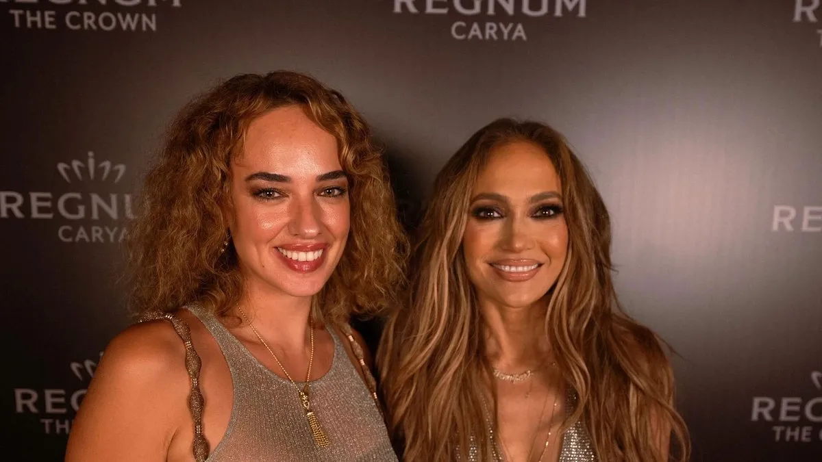 Fotoğraf çektirmek için 1 milyon TL ödedi mi? Seda Bakan’dan Jennifer Lopez iddialarına esprili yanıt